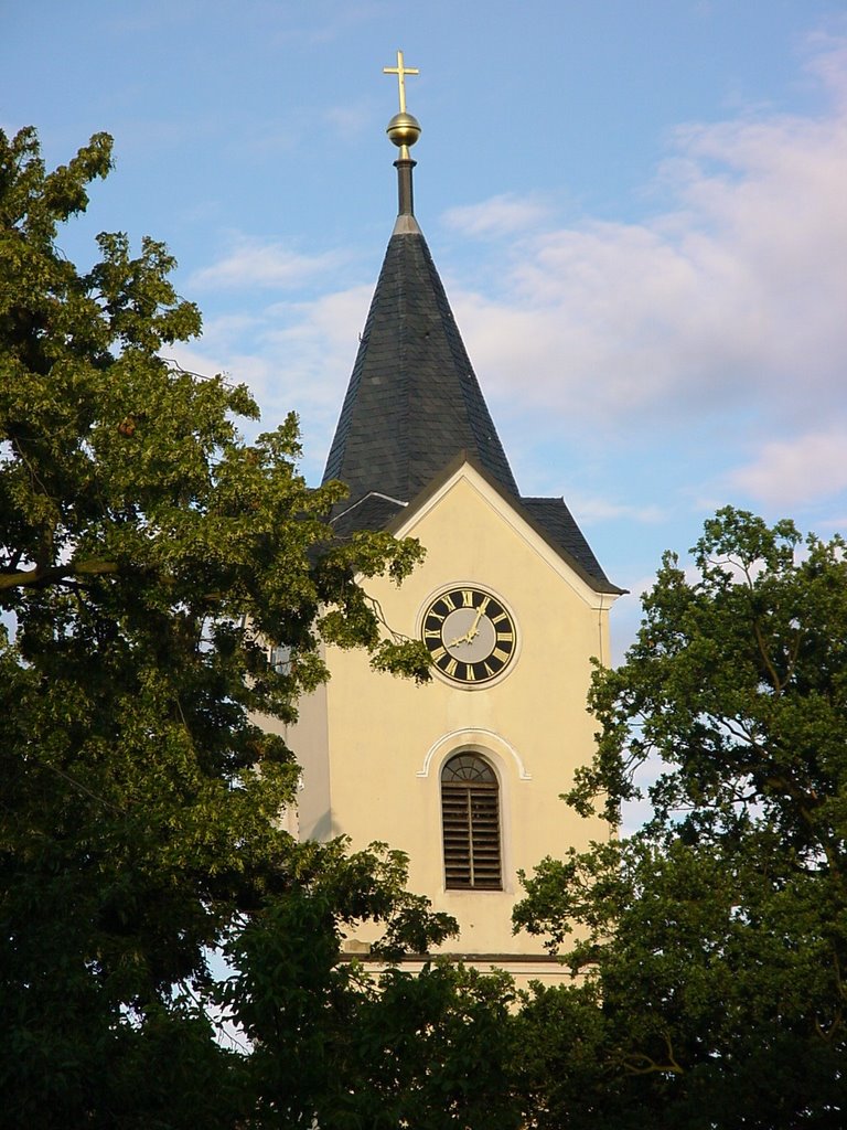 Kirchturm im Juli 2001 by Seyda@GoogleEarth