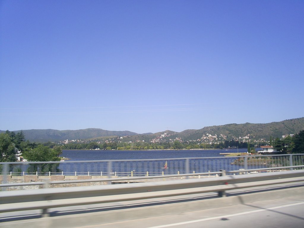 Villa Carlos Paz, Valle de Punilla, Córdoba, Argentina. by Claudio Olivera