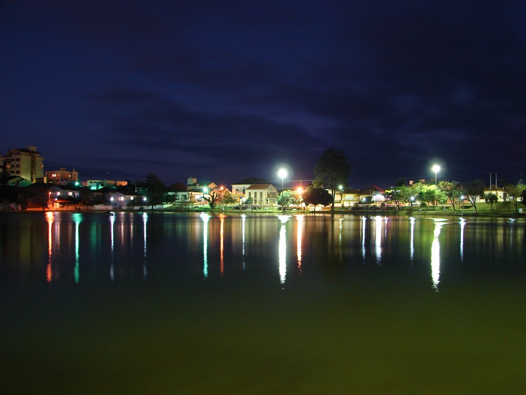 LAGOA ARMENIA by Cláudio  Andrade