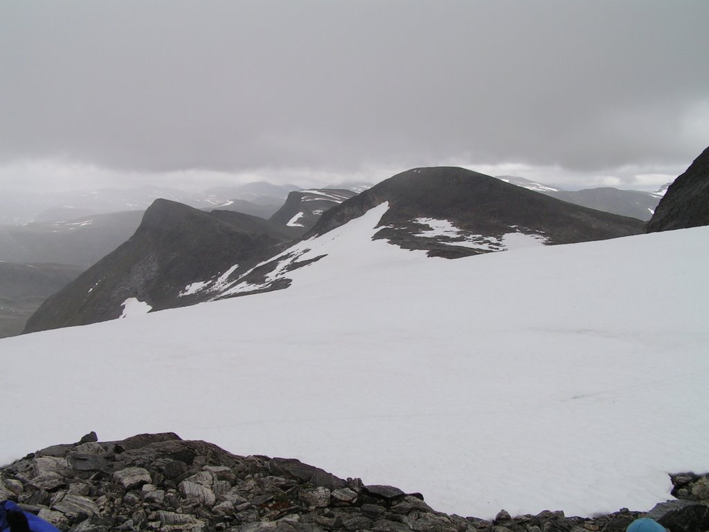 Pass near Trollkyrkja by Jaroslaw Sekula