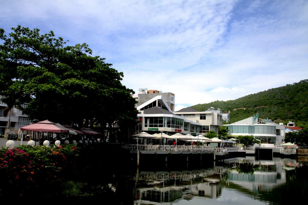 Coffee&Restaurant-Vung Tau by Bảo Ngọc