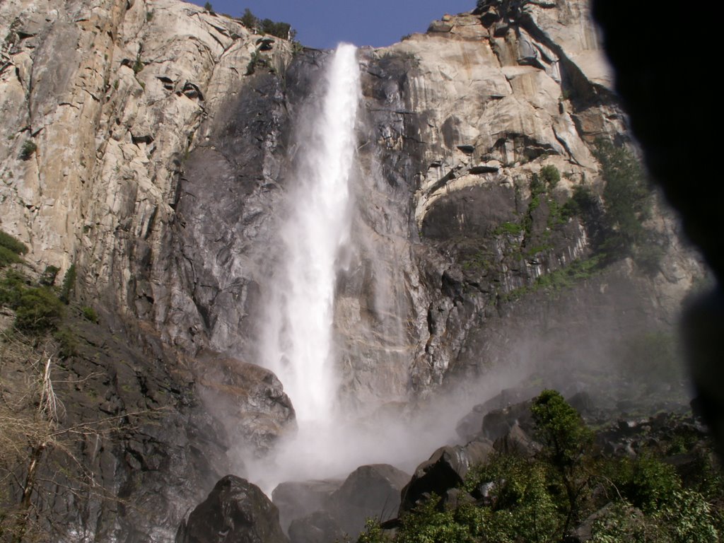 Bridalvail Fall by walter laatsch