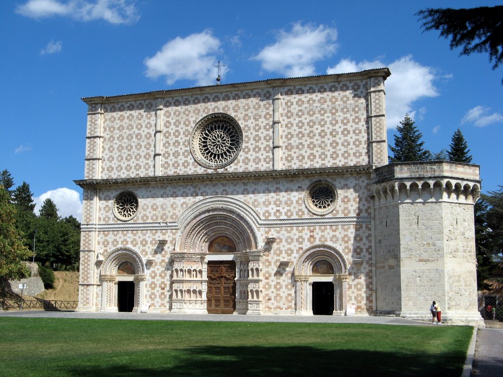 L'Aquila - Basilica di Collemaggio by Claudio Pedrazzi