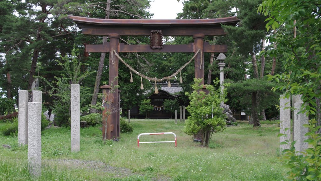 松本市梓川倭　岩岡神社 by makkisse999