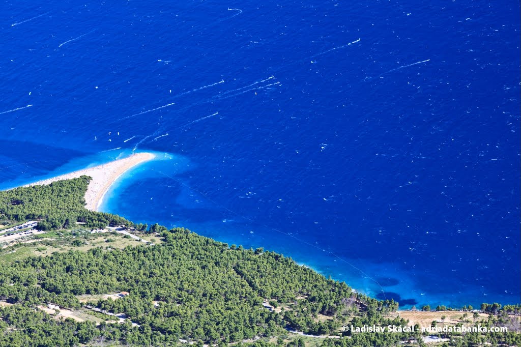 Bol - island Brač by adriadatabanka.com