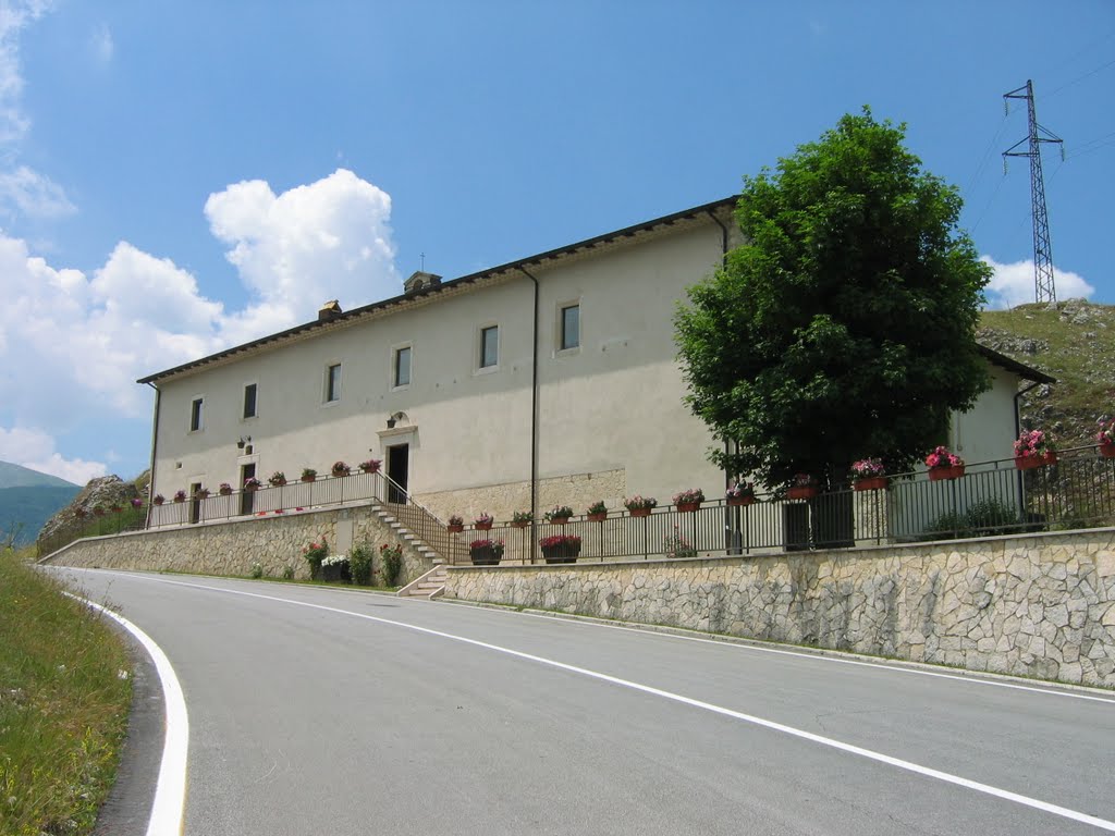 Chiesa Madonna di Portella Rivisondoli by ItaloSpinosa