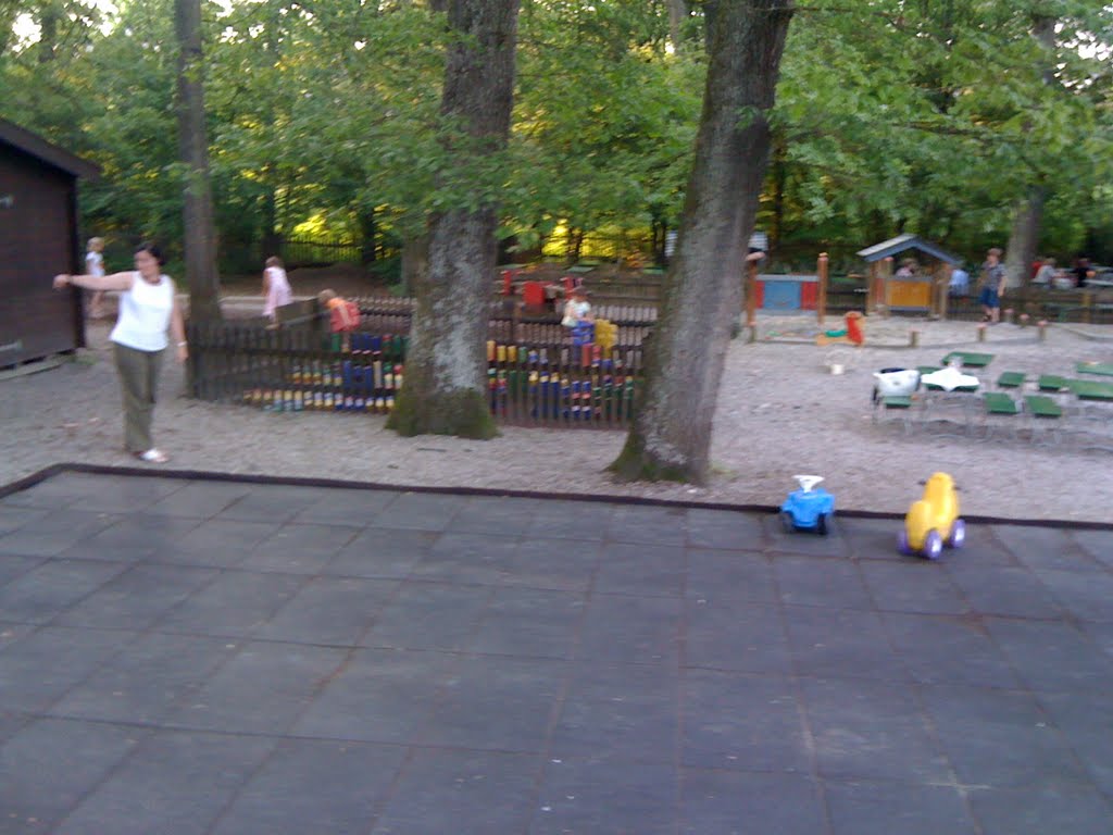 Spielplatz an der kugleralm by Martin Blum