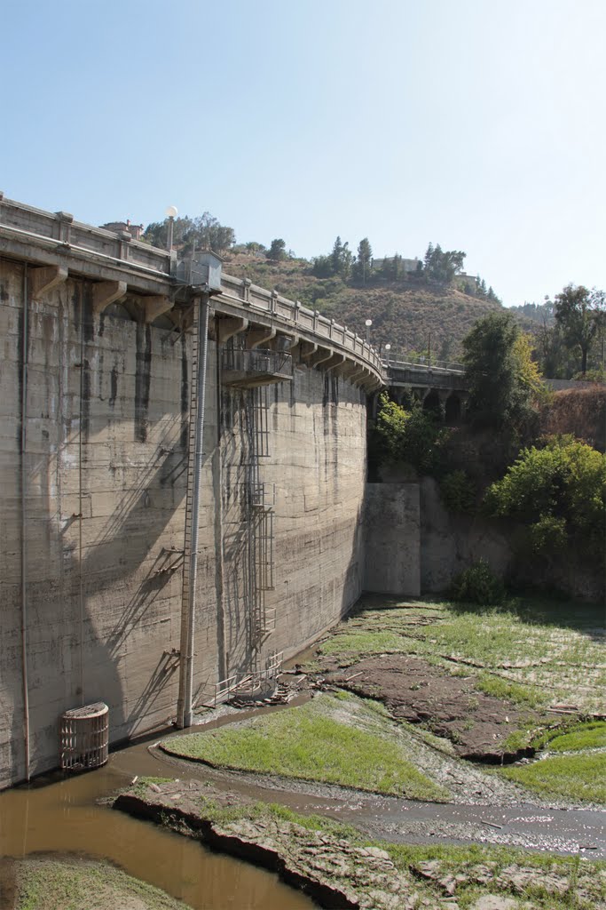 Hahamongna Watershed Dam by jnguyen327