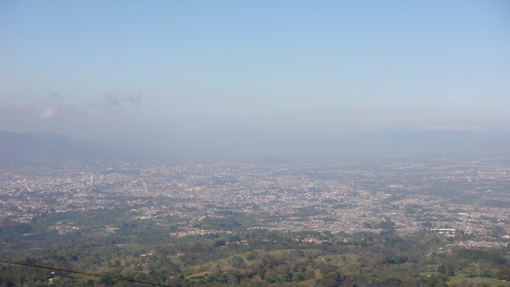 San José desde Rancho Redondo by RodolfoChavarria