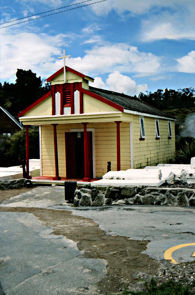 NZ / Whaka Maorikirche im Thermalgebiet by bulach