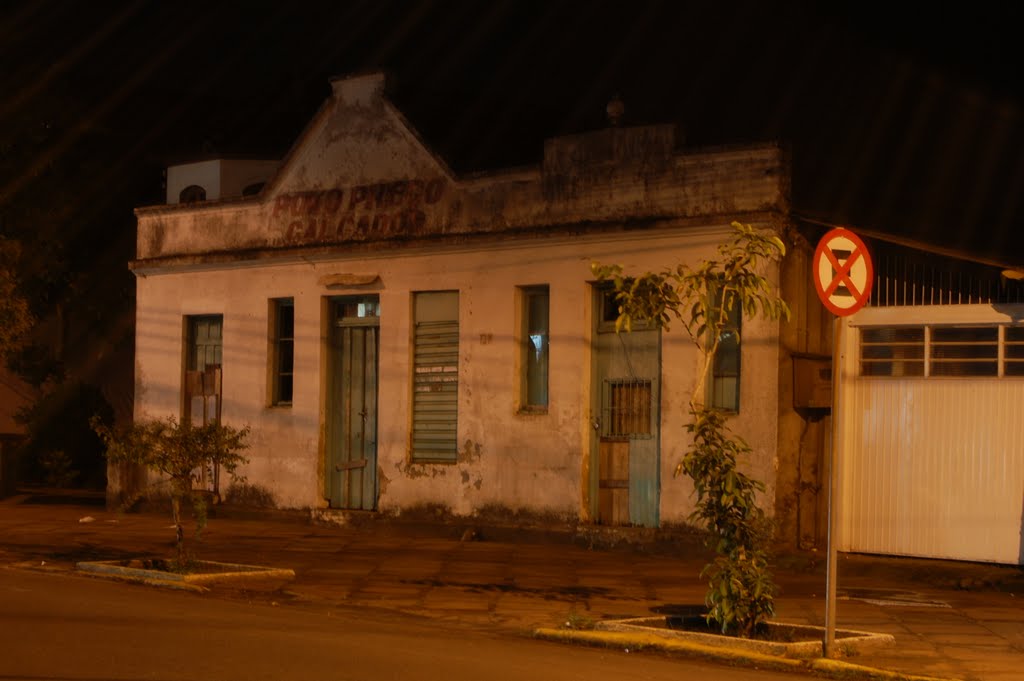 Casa abandonada Campo bom by Junior.schunck