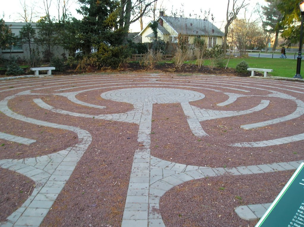 Labyrinth in Sayville by SpringHarb1