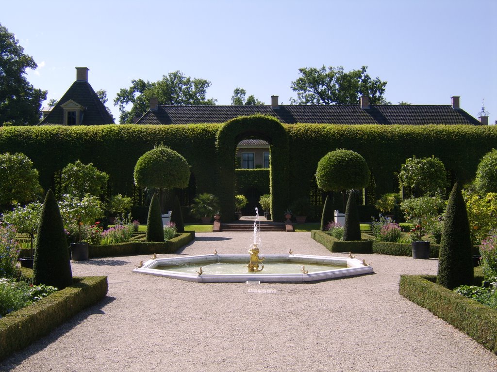 De tuinen van Het Loo (9) by Paul Bootsman