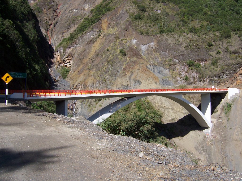 Puente Pacchac - Calca by Wilfredo Valverde Febres