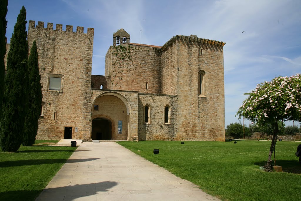 Pousada Flor da Rosa (Mosteiro de Santa Maria de Flor da Rosa, Mosteiro da Ordem do Hospital de Flor da Rosa), Crato, Alentejo, Portugal by Hans Sterkendries