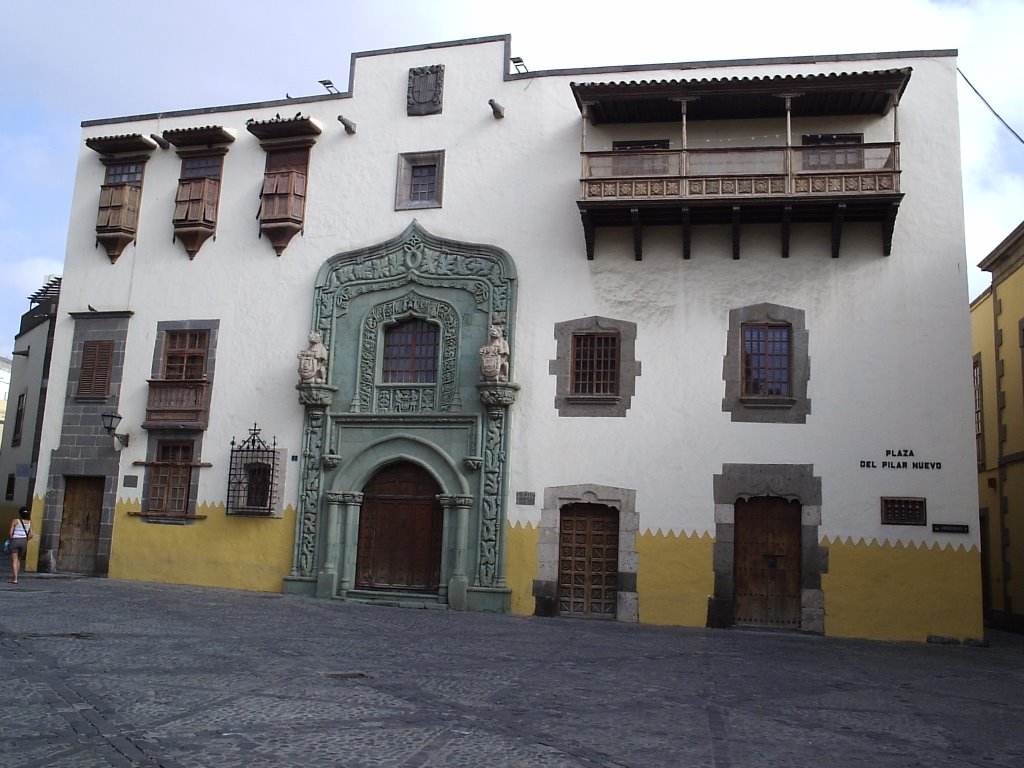 Las Palmas de Gran Canaria, Las Palmas, Spain by e.noda