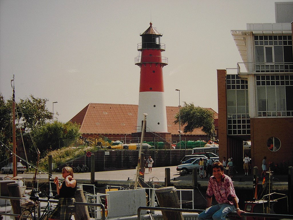 Leuchtturm,Büsum by wolf-vielbach