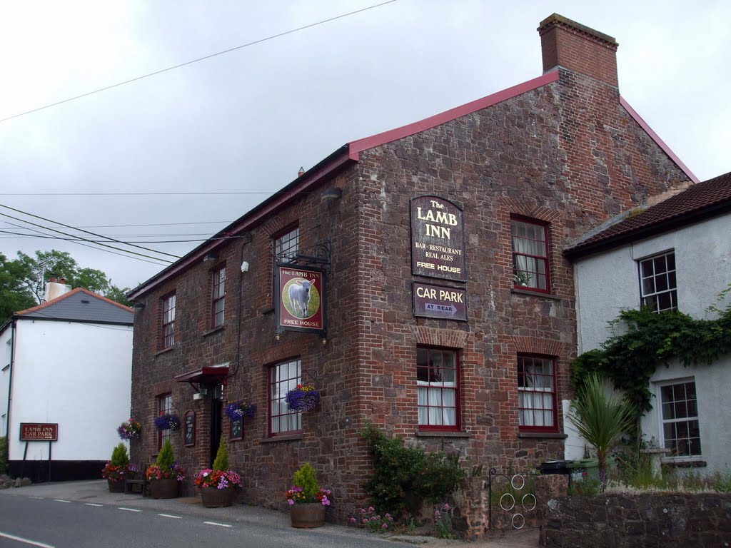 Lamb Inn at Longdown, Devon. by andrewhead