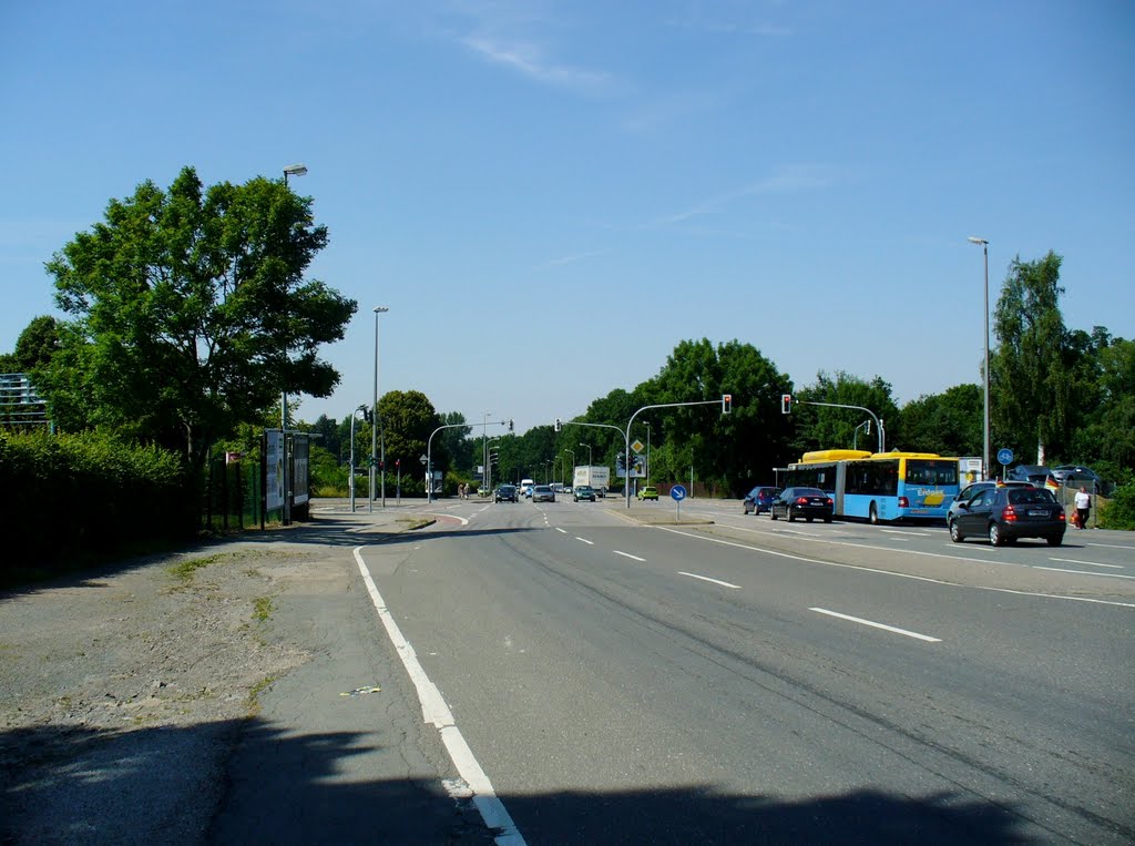 Chemnitz - Reichenhainer Strasse stadteinwärts by Thomas Eichler