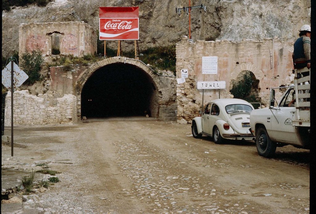 Tunel de Ogarrio R14 en 1984 by Jaime Santos P.