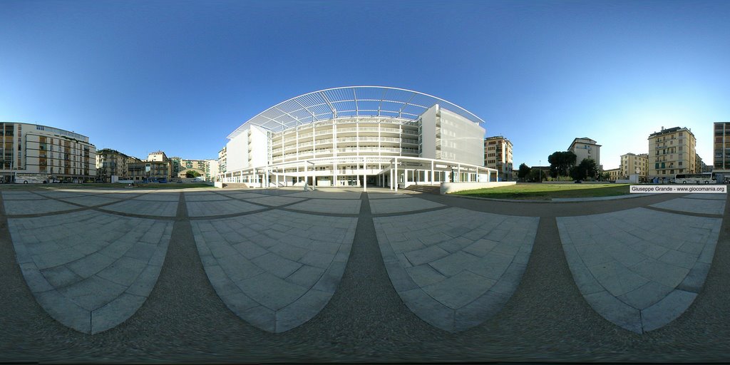 Piazza Dallapiccola -  (view with http://www.fsoft.it/panorama/FSPViewer.zip) by Giuseppe Grande