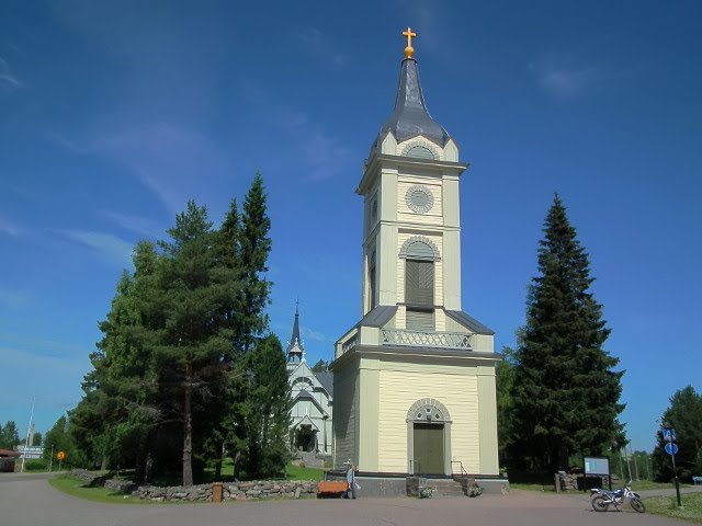 Pulkkilan kirkko ja tapuli by merisilta