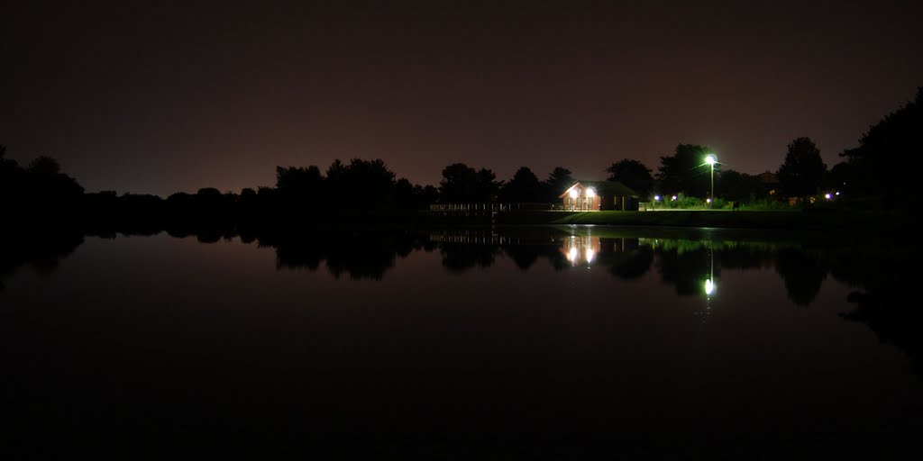 Clear Lake at Night by neaveill