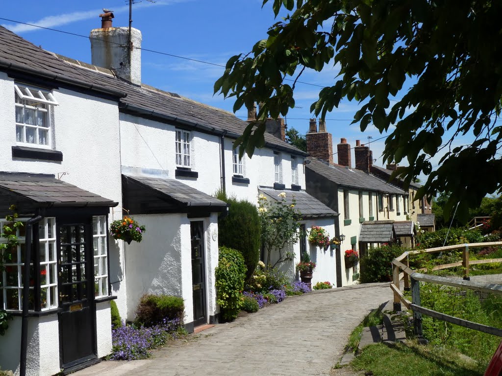 Lock-Keepers Cottages. by Richie.