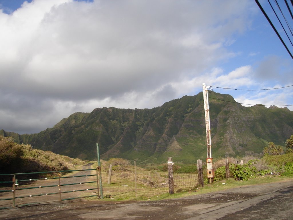 Oahu Kaaawa Valley by mreplant