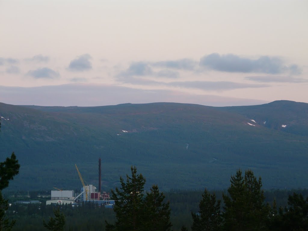 Dundret sett från Ormkullen by Nuker