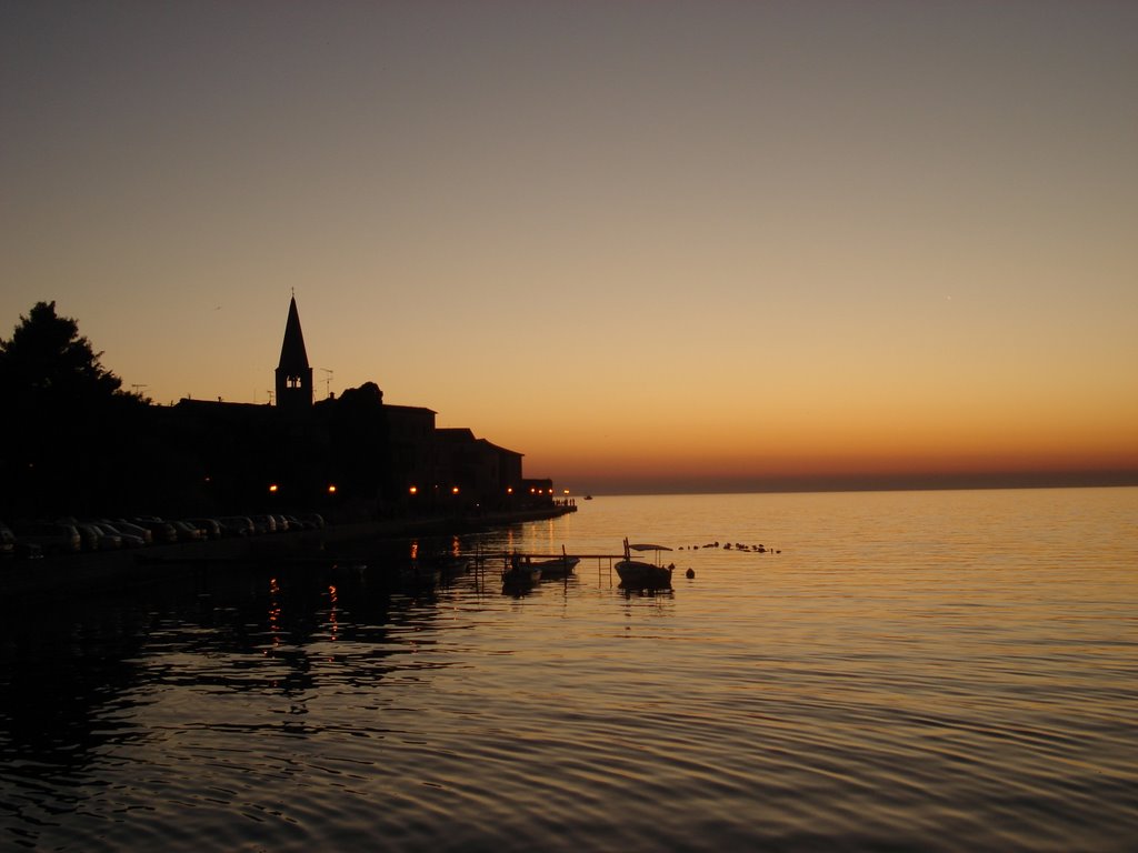 Porec @ night by tankoman