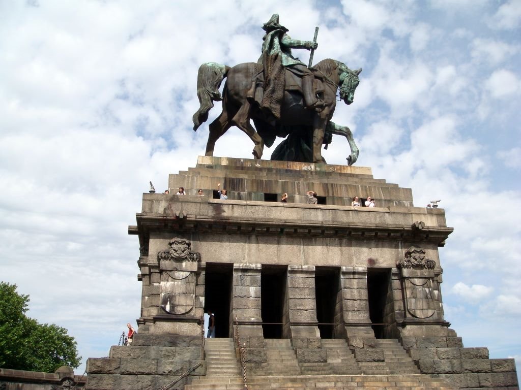 ALEMANIA Estatua de Guillermo I, Koblenz by Talavan