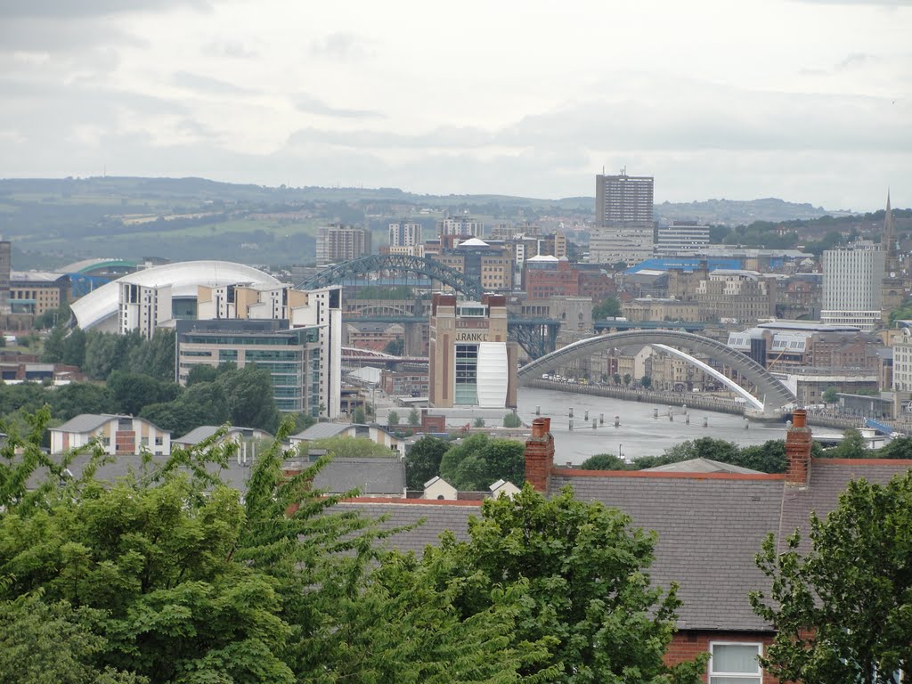 View up the Tyne by sparkle