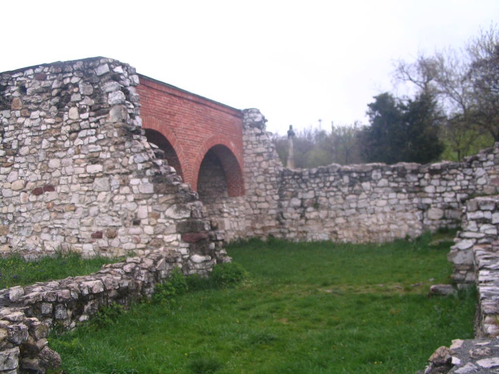 Balatonfüred,Papsokai-Siskei templomrom by renault25