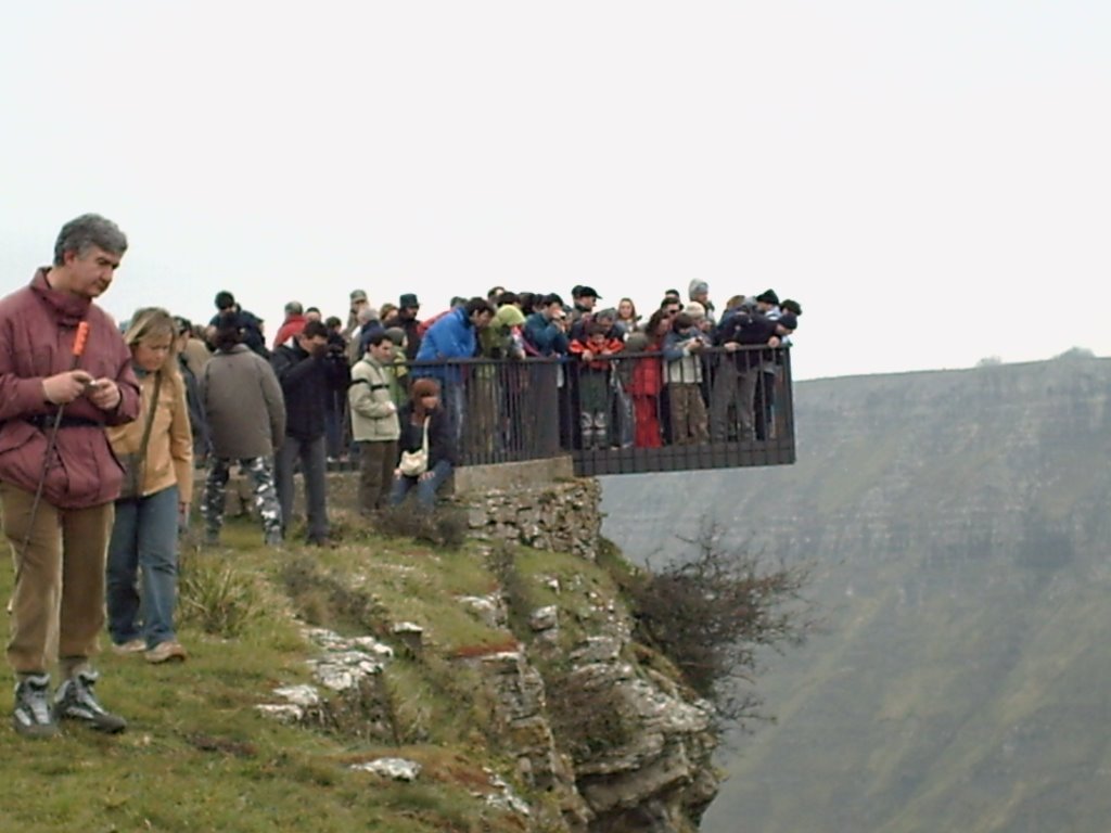 Mirador Cascada del Nervion - 6-4-2007 by txeewi33