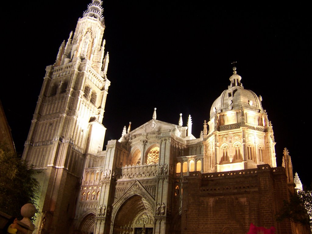 Catedral - Noche by Jevy