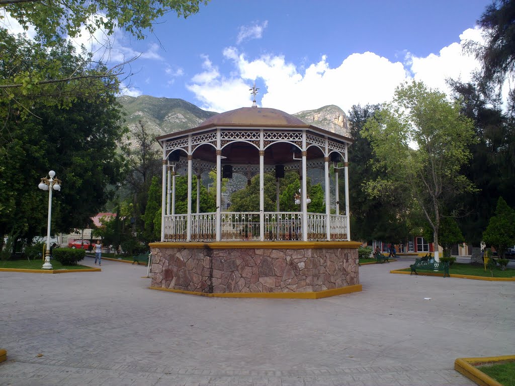 Kiosko plaza galeana by leonel treviño