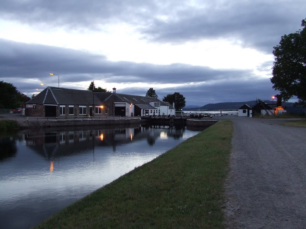 Muirtown Basin,Canal Locks by SARAI