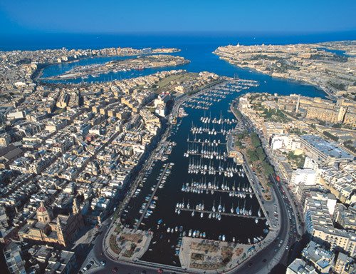 MSIDA MARINA by JONATHAN BEACOM