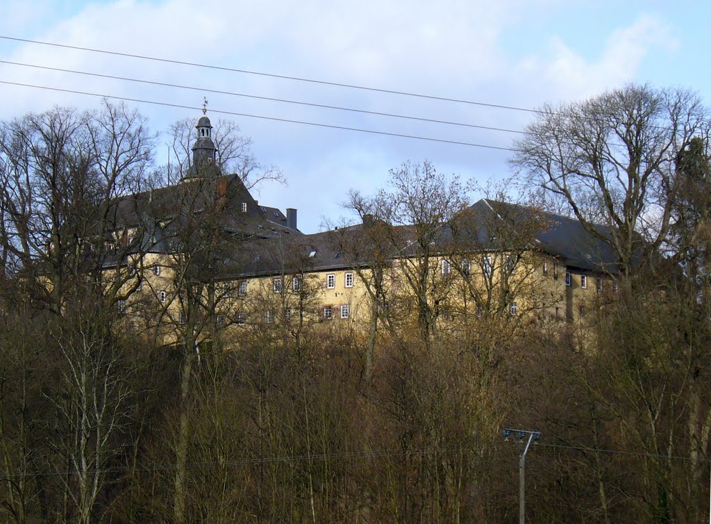 Birstein - Schloss Birstein- Residenz und Familienwohnsitz der Fürsten von Isenburg by Thomas Eichler