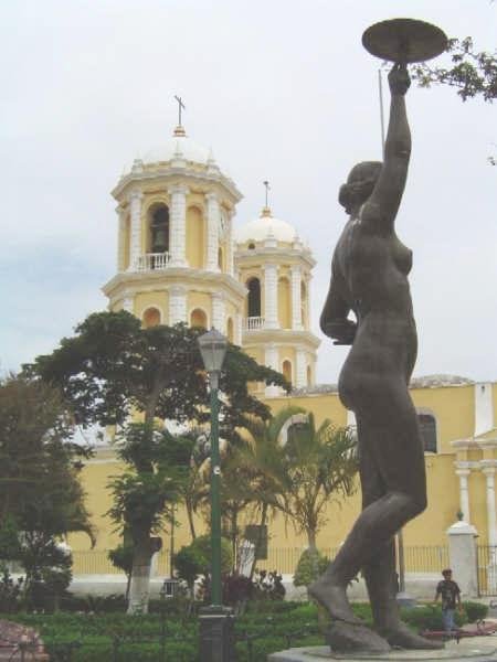 Parque Principal Lambayeque by ASHM