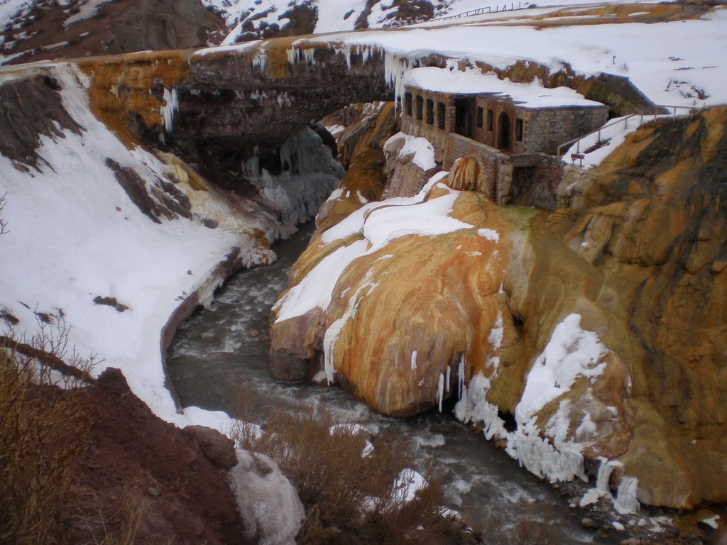 Puente del Inca by gabgomez