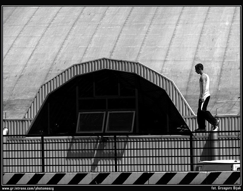 Le Parkour w Warszawie by Grzegorz Bijak