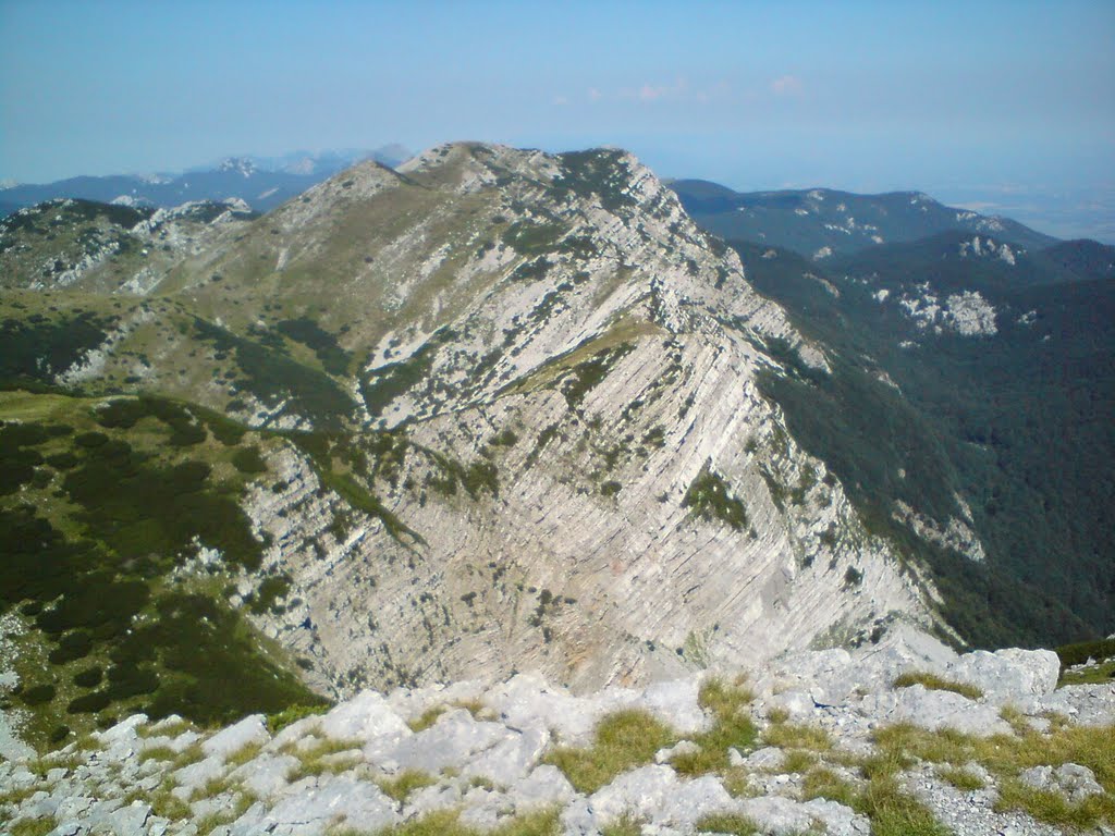 Malo alpskih motiva sa Visočicom u daljini by kliker