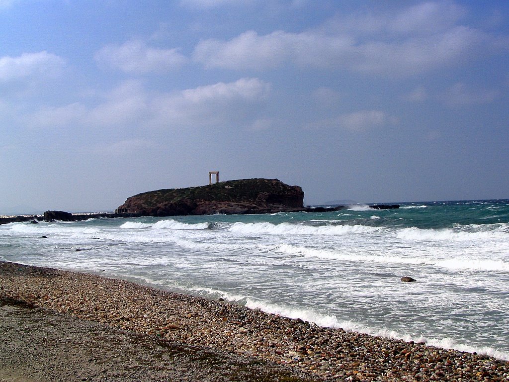 Naxos,Portara by PolySta