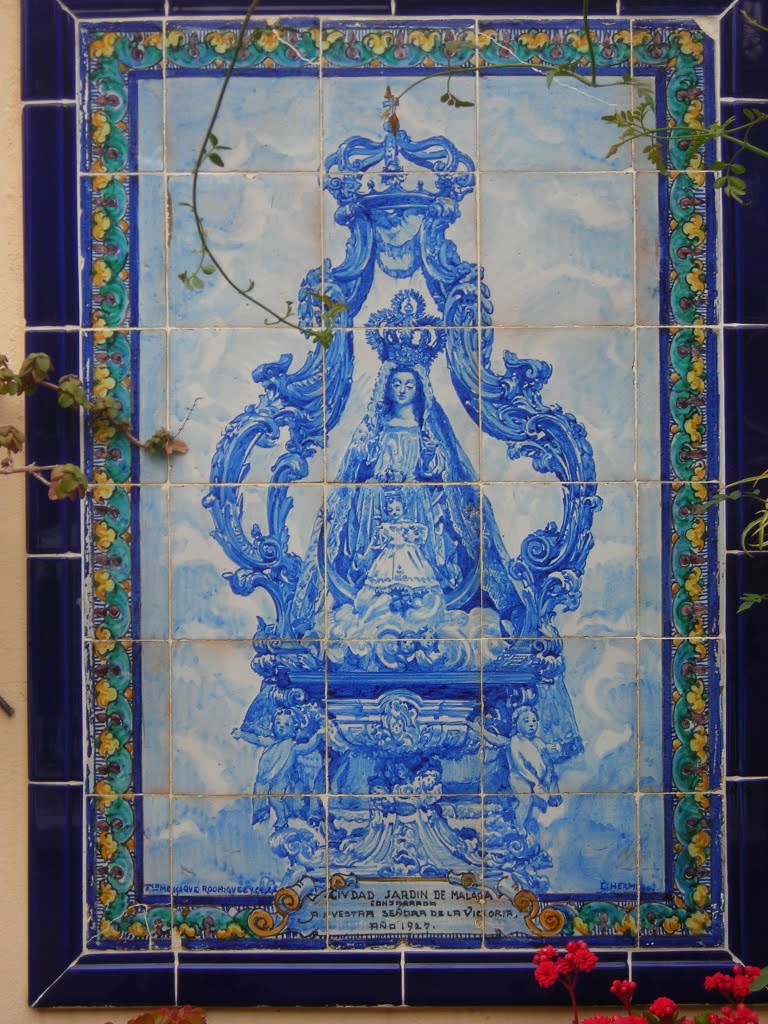 Azulejo virgen de la victoria del 47 casa mata en la entrada de ciudad jardin by juropama