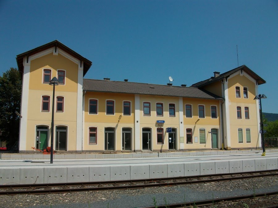 Bahnhof Bleiburg-Pliberk by marinja