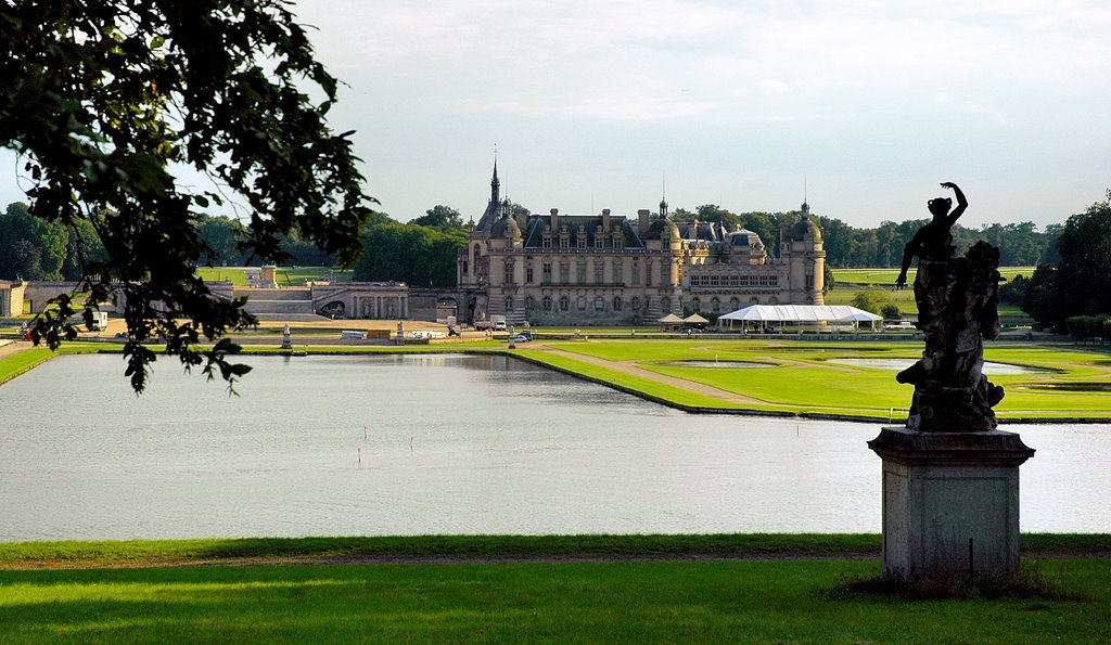 Castillo Chantilly by jfsal