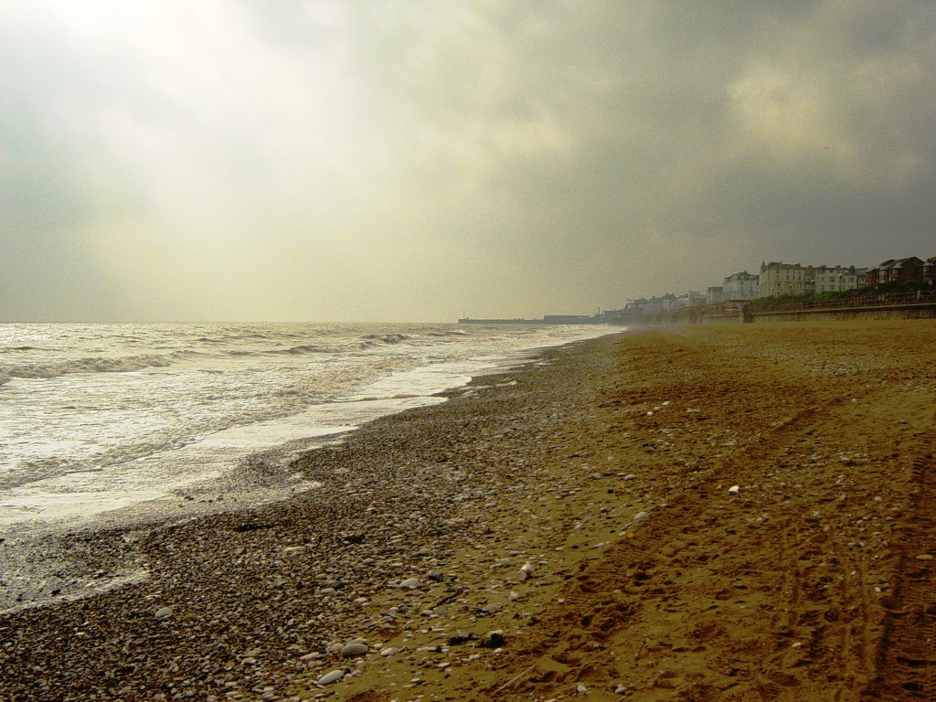 North Sands, Bridlington, October 2005 by powderpups