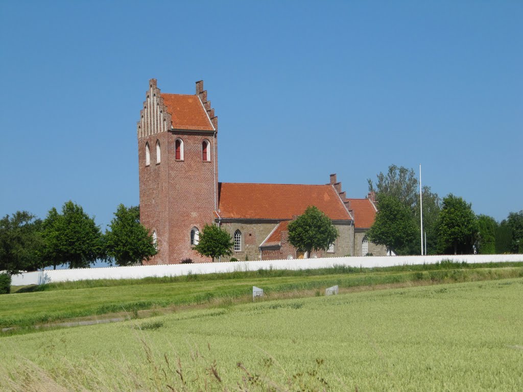 Valby Kirke - Gribskov kommune by Benny Hansen - Haslev